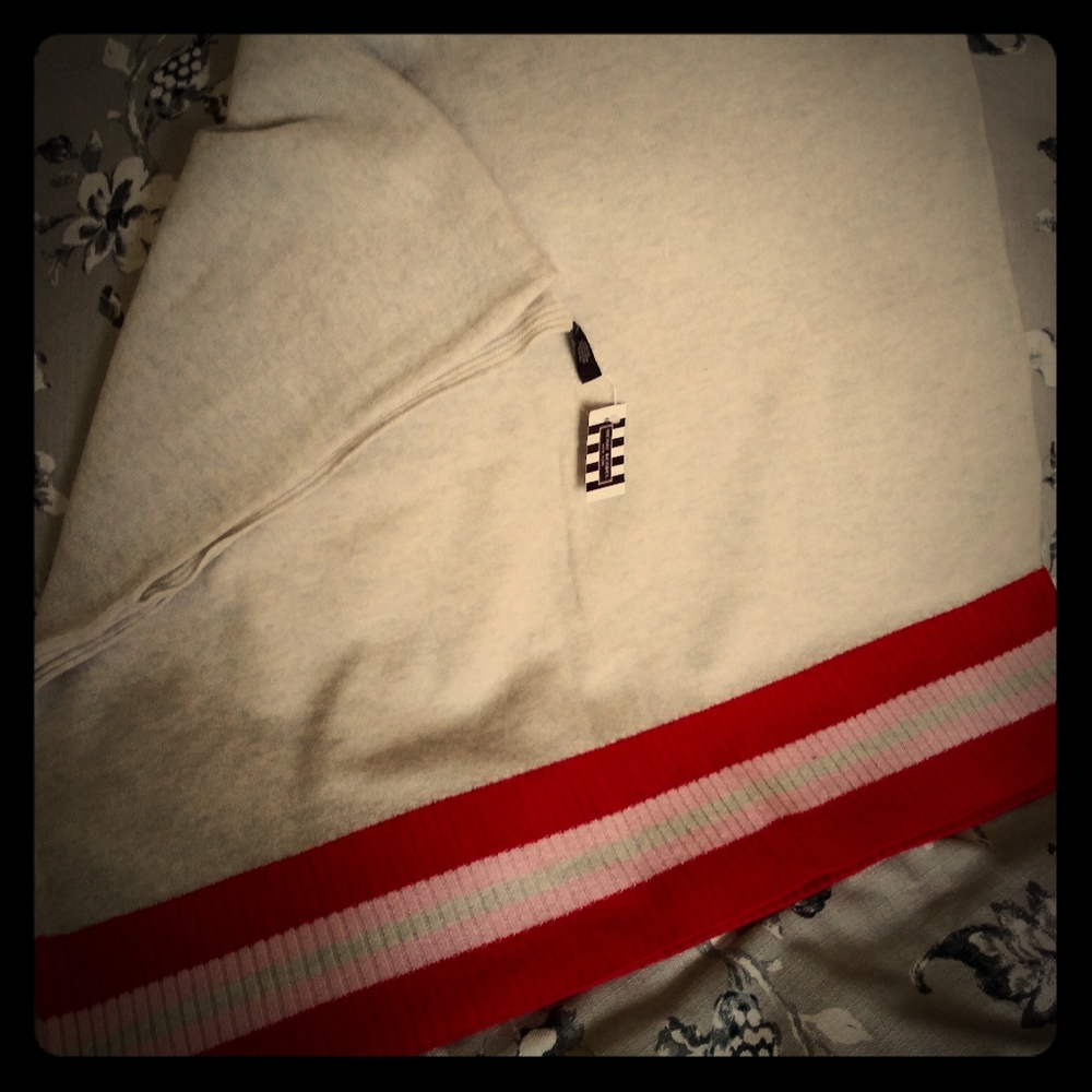Henri Bendel Wrap